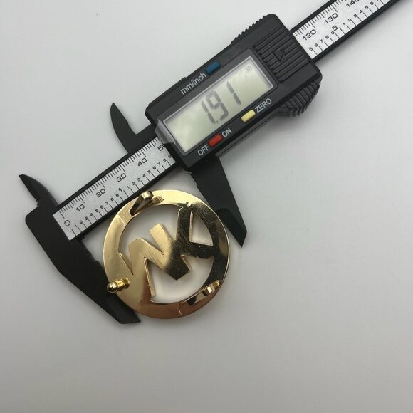 MICHAEL KORS Belt Buckle - Picture 4 of 4